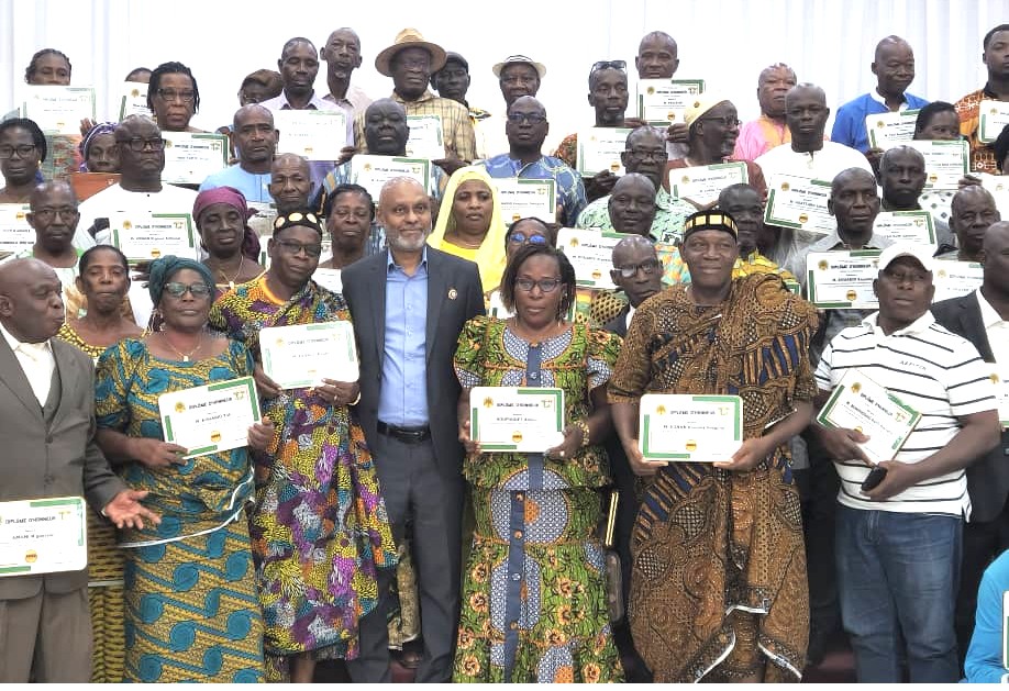 Mairie de Yamoussoukro : Cérémonie d’hommage aux retraités 2022, 2023 et 2024